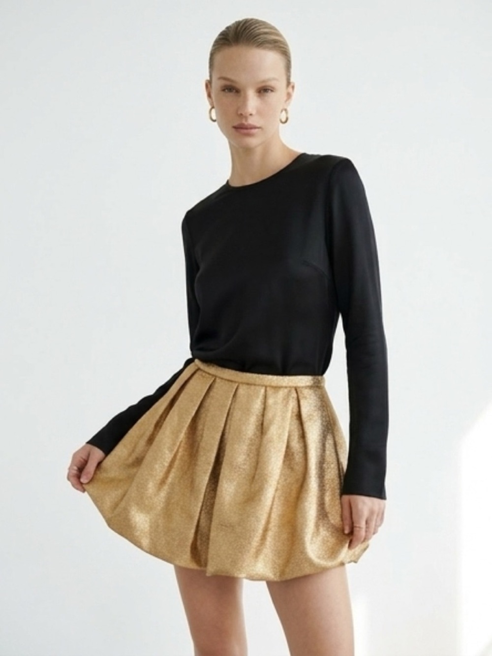 CAMILLA AND MARC GOLD BUBBLE MINI‎ SKIRT STYLE STERN HOLIDAY PARTY METALLIC 80’s